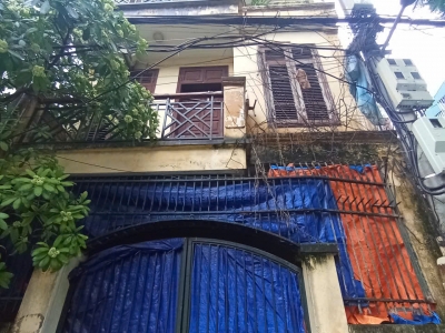 Bán nhà mặt hồ phố Quan Nhân, ô tô đỗ cửa- Kinh doanh- 3,5 tầng, DT 68m2- Mặt tiền 5.1m- Giả chỉ 18,5 tỷ