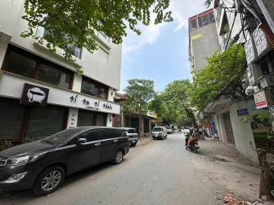 Bán nhà TT Ba Đình, ô tô vào nhà, ở kết hợp KD, chỉ 21 tỷ