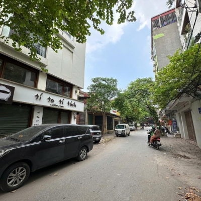 Bán nhà TT Ba Đình, ô tô vào nhà, ở kết hợp KD, chỉ 21 tỷ