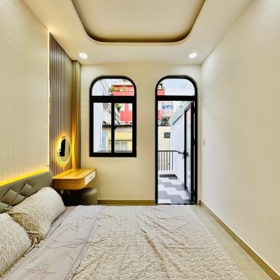 TÒA NHÀ DÒNG TIỀN  2ÔTÔ TRÁNH 2TỶ/NĂM,119M2X7 T,MẶT TIỀN 5.9M, NGUYÊN XÁ-TRỤC METRO