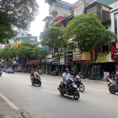 BÁN ĐẤT LÔ GÓC LÊ THANH NGHỊ, HBT – 50M RA PHỐ – 45 M2 – MT 6.7 M – 249 TRIỆU/M²