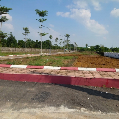Chính chủ bán đất tại La gián, Cổ đông, sơn tây 100m2 MT 5.50m giá FO cho nhà đầu tư.