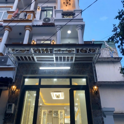 Siêu phẩm nhà đẹp hẻm 2266/14/15F xã Nhà Bè xe hơi đậu trước nhà, 1 trệt 3 lầu
