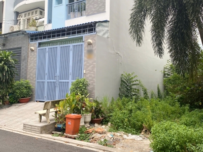 Bán lô đất mặt tiền khu dân cư phong Phú 5 đối diện bến xe Q8
