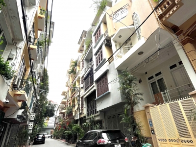 Bán nhà phân lô Nghĩa Đô, ô tô tránh, vỉa hè, ở kết hợp KD, chỉ 27 tỷ