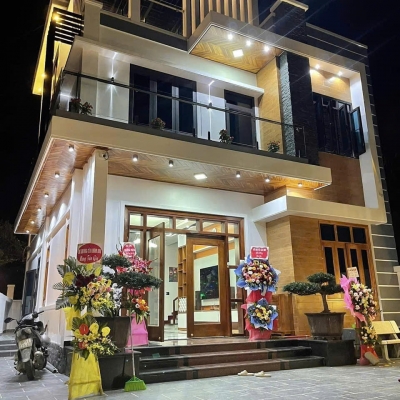 vị trí đắc địa,lô góc 3 mặt hoáng,mặt tiền hoa hậu,phố cổ hà nội,vỉa hè rộng thoáng,kinh doanh sầm uất, 95tr/tháng