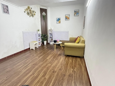 Bán Nhà Ngõ Chợ Khâm Thiên, Đống Đa. Diện Tích 36m x5 tầng. Mặt Tiền 3.4m. Giá Bán 5.15 tỷ