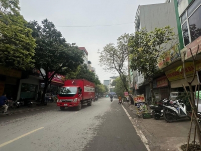 khu vực đang phát triển triển cao, đường rộng, kinh doanh cực tốt, nhà đang cho thuê 30t/ tháng.