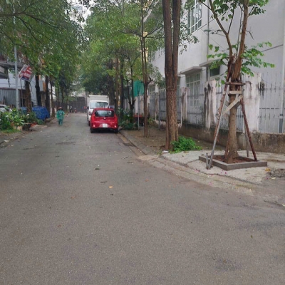 CL1A.9 Man Bồi - Gốc Găng Ba La 50 ĐẤT 4 10.8 tỷ Hà Đông Hà Nội

???? CHÍNH CHỦ BÁN LÔ ĐẤT DỊCH VỤ ĐẸP NHẤT BA LA – HÀ ĐÔNG ????????