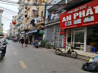 ???? 61m2 ô tô tránh tại Trâu Quỳ, Gia Lâm, cạnh Học viện Nông nghiệp mà chỉ 8 tỷ x. Lh 0989894845 ????