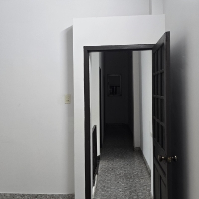 ♥ MT Hàn Mặc Tử, 96m2, 2 tầng cứng sạch, 3PN, 5.x tỷ