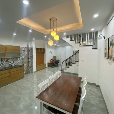 Cho thuê Ở GĐ, NHÓM 6 EM nhà ngõ 288 Hoàng Mai 3 tầng, 50m2, 4 ngủ, 5 vệ sinh, 16 Triệu