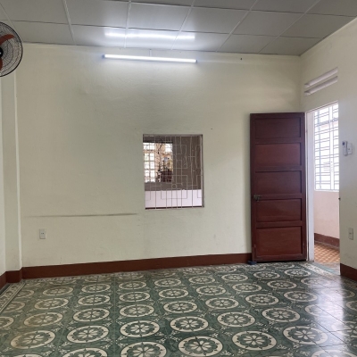 ♥ Mặt Tiền Lý Tự Trọng, Lô Góc, 100m2, ngang 5.5m, 3 tầng. 13.x tỷ