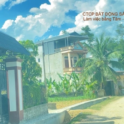KDC THỌ BÌNH - TRIỆU SƠN 
  Dt 100m- 130m2 . Đường liên huyện rộng 17,5m 
   Gía chưa đến 300tr