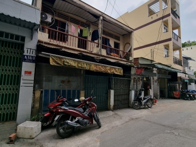 Bán nhà mặt tiền 3 tầng 7,5x15m giá 10,49 tỷ Đường Trung Mỹ Tây 14
