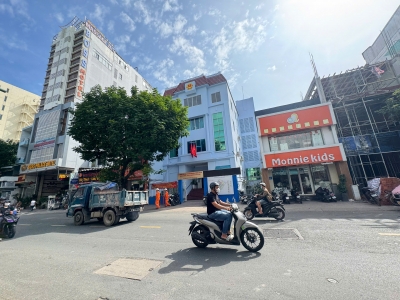 HIẾM BÁN NHÀ MẶT TIỀN Đ. NGUYỄN THIỆN THUẬT, QUẬN 3 - DÒNG TIỀN SẴN 60TR/TH - XD 1 HẦM 7 TẦNG * LH GIANG GIANG:0938676685