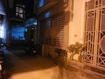 Gốc đề minh khai bán 74M tặng nhà gần phố hoàng mai