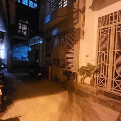 Gốc đề minh khai bán 74M tặng nhà gần phố hoàng mai