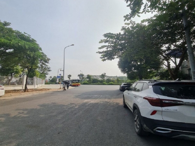 Đất mặt tiền 4,6m, 72m², trung tâm Long Biên  – LH 0989894845