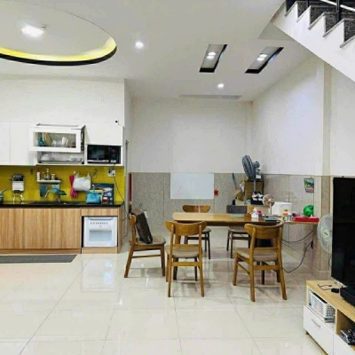 # Nhà ngay Chợ Hòa Cường, 15m ra Mặt Tiền Lê bá Trinh, 64m2, 2 tầng, nhỉnh 5 tỷ