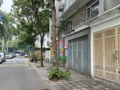 Bán biệt thự liền kề khu ĐTM trung yên 100m2 x 8 tầng, MT 7m giá 53.8 tỷ