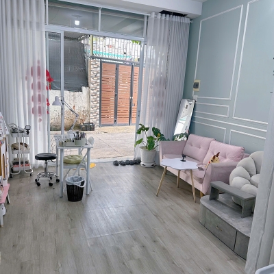 Sang gấp tiệm Nail - Gội Ngay sân banh – Đại học ĐỒNG NAI