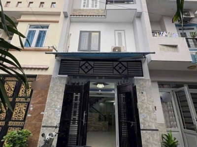 HÀNG MỚI – NHÀ ĐẸP NGAY NGÃ TƯ 4 XÃ – HẺM XE HƠI 6M – GIÁ CHỈ HƠN 4XX. LH:0353671440.