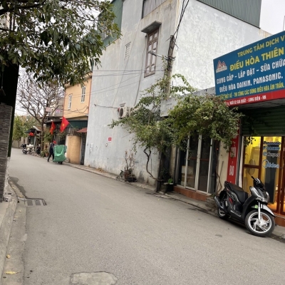Bán nhà C4 Gia Quất, 43m x 4m oto tránh, vỉa hè kinh doanh chỉ nhỉnh 9 tỷ có TL. LH 0936123469