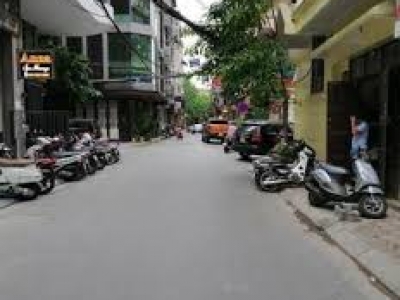 Bán nhà phân lô mặt ngõ đường Cầu Giấy dt 100m², mặt tiền 6,6m giá 308 triệu/m²