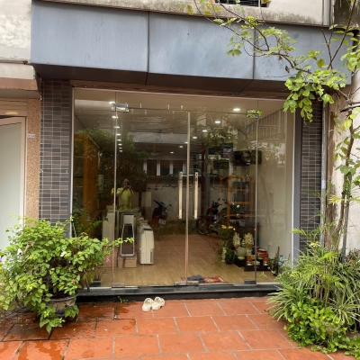 Cho thuê Nhà Tập thể tầng 1 Trương Định KD kết hợp ở lại 70m2, 2 ngủ, 1 vệ sinh, 9 Triệu/th