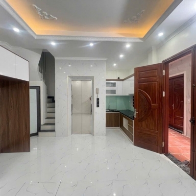 Bán nhà Liên Mạc Bắc Từ Liêm 5 tầng thang máy – full nội thất – gần Thượng Cát – giá hơn 6 tỷ