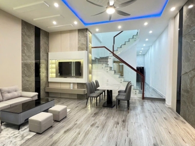 ♥ Nhà kiệt gần đường Hoàng Diệu, 67m2, 2 tầng, thoáng đẹp, 3PN, 4.x tỷ