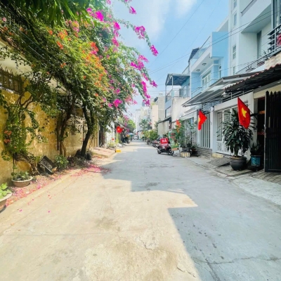 Nhà hẻm 118/90/51 Phan Huy Ích, Phường 15, Tân Bình, Hẻm 8m, 4x19,5m, Cn 75,2 m2, Cấp 4 lửng, 7,6 tỷ TL