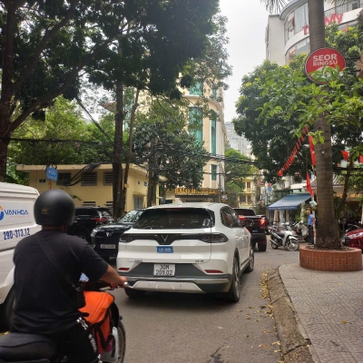 BÁN NHÀ ĐỖ QUANG, DT62M 6T THANG MÁY, VỈA HÈ, OTO TRÁNH, KINH DOANH, VP, HƠN 30 TỶ