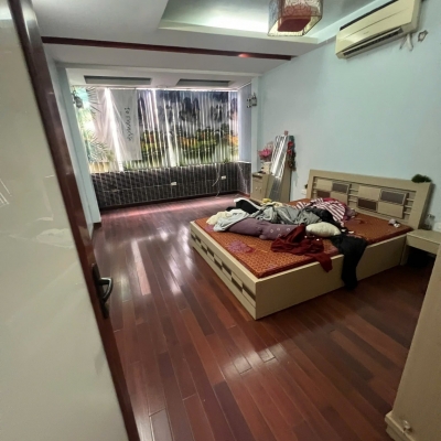 Bán nhà mặt phố Triệu Việt Vương, 35m2, 4 tầng, mặt tiền gần 8m, 29 tỷ, kinh doanh đỉnh
