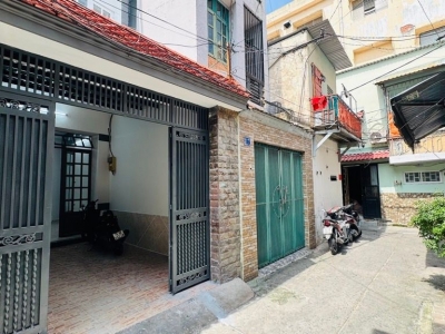 NHÀ ĐƯỜNG DƯƠNG BÁ TRẠC – HẺM XE HƠI – 3 TẦNG KIÊN CỐ – SÂN THƯỢNG RỘNG THOÁNG