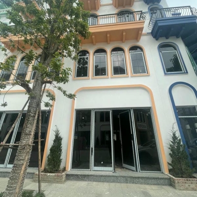 Tôi chính chủ cần bán cắt lỗ căn liền kề dự án VCI Sky Garden Vĩnh Yên Dt 75m xây 4 tầng