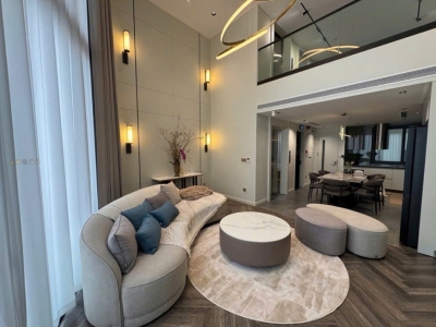 Vị trí vàng, bán nhà mặt phố Văn Cao, KD đắc địa, chỉ 30 tỷ