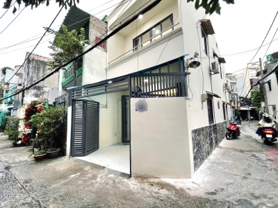 LÔ GÓC 2 MẶT TIỀN – 56M² – 3PN, có phòng ngủ trệt – Chỉ 5.39 tỷ TL GẦN BV 175