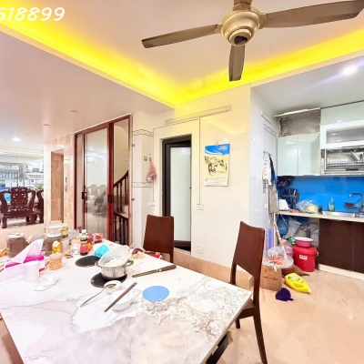 BÁN MP NGUYỄN HOÀNG 70Mx 7T, MT 5M - GARA - THANG MÁY HIỆN ĐẠI - KINH DOANH