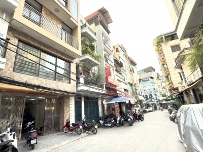 CỰC HIẾM- Mặt Phố Thịnh Quang (Thái Thịnh) 93m2/ 9 Tầng Thang máy, MT 5.5m 40 Tỷ