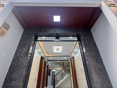 Nhà Dạ Nam ngay cầu Chữ Y 5p qua Q1, Giá : 6.15 Tỷ (T/L)