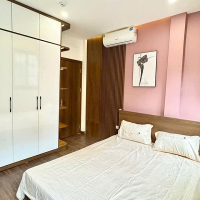 bán gấp tòa nhà dòng tiền 60m giá 13 tỷ tại hoàng văn thái thanh xuân