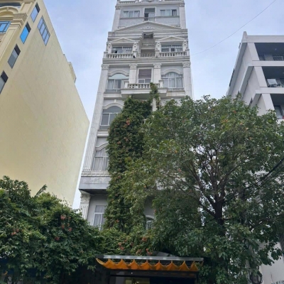 CHDV CAO THỊ CHÍNH HẦM 8 TẦNG  48P FULL NỘI THẤT, 8X30 – DOANH THU 200TR CHỈ 55TỶ TL