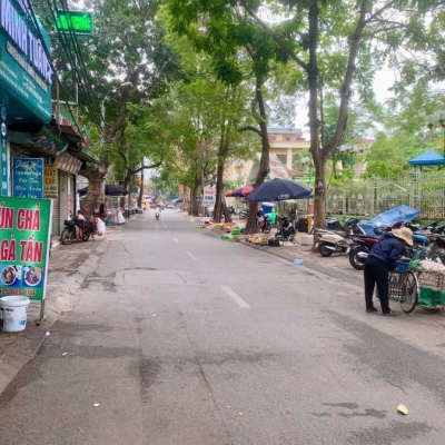 MAI DỊCH CẦU GIẤY- MẶT TRƯỚC MẶT PHỐ - MẶT SAU MẶT NGÕ - VỈA HÈ ĐÁ BÓNG - KINH DOANH ĐỈNH CAO - NHÀ ĐẸP DÂN XÂY - SỔ ĐỎ HOA KHÔI