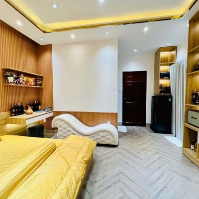 BÁN CHDV HXH. 8 phòng Trần Thái Tông, P15, Tân Bình, 85m2, 4 tầng, chỉ 7,x tỷ