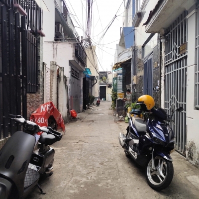 Bán nhà SHR hẻm Phan Văn Hớn quận 12, hẻm 4m, giá 2,99 Tỷ, KT 3x15m cấp 4