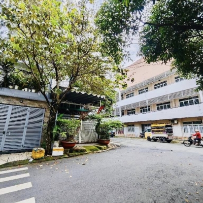 BÁN NHÀ MẶT TIỀN BÀN CỜ HỌ LÊ  – 60M 5 TẦNG , – GẦN NGUYỄN SƠN,  – NHỈNH 10