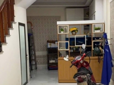 HOA HẬU,BIÊN GANG,HÀ ĐÔNG,HÀ NỘI,40M2,5 TẨNG GIÁ 4 TỶ Ô TÔ TRÁNH NHAU 2 BƯỚC CHÂN