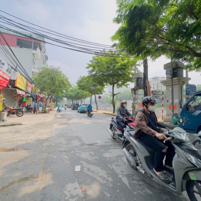 Lô góc mặt phố Khương Đình, DT 50mx6T, Giảm sốc 2 tỷ Giá 17 tỷ